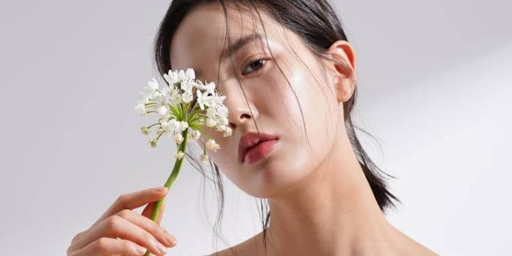 La routine K-beauty complète pour une peau parfaite en 5 étapes